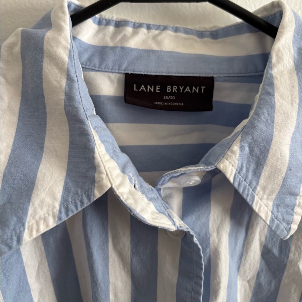 Lane Bryant Button Up - Picture 4 of 6